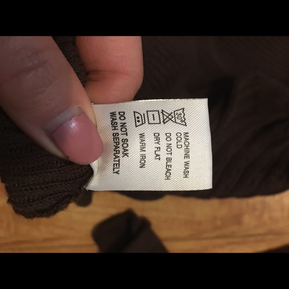 Padini Three-Button Cardigan - Picture 10 of 10